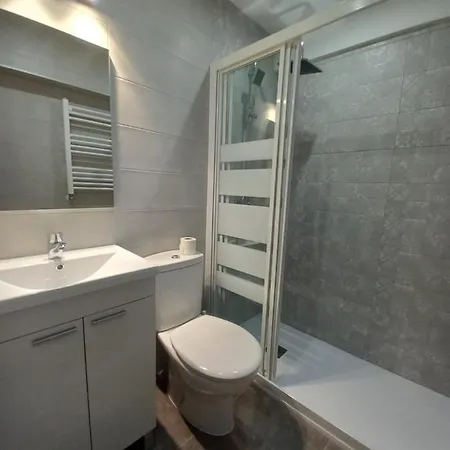 Centro Playa V Vut * 希洪