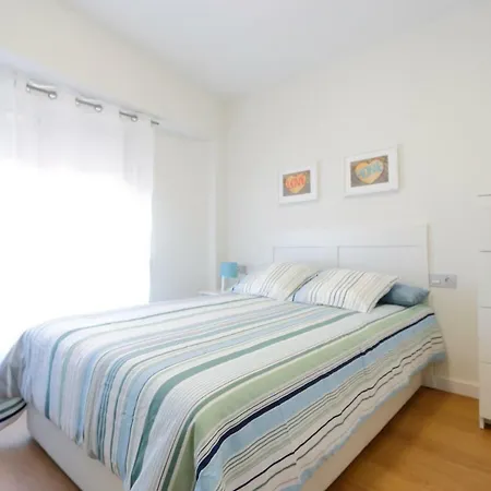 Centro Playa V Vut Apartment *